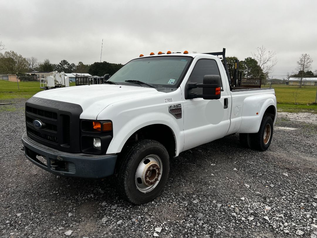 2010 FORD F-350 - Image 2